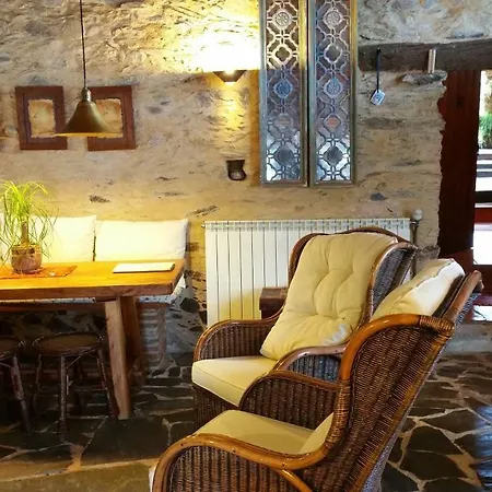 Nyaraló La Fragua Casa De Cuento Pastores