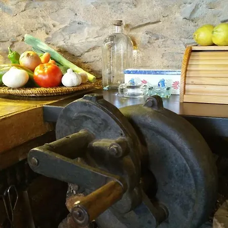 Nyaraló La Fragua Casa De Cuento *